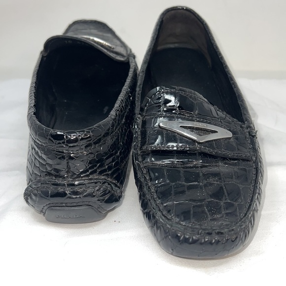 Prada Sz 9.5 Black Crocodile Embossed Patent Leather Driving Moccasins Loafers - Picture 3 of 11